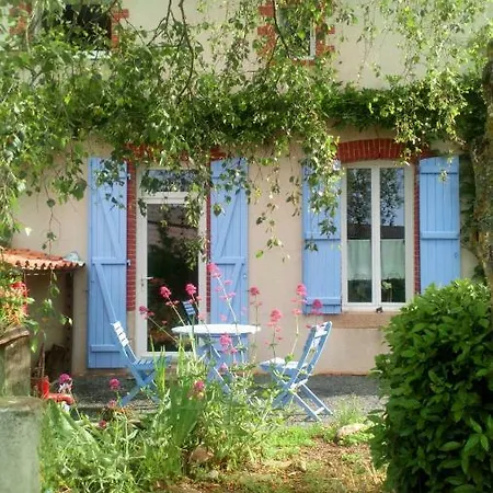 Sevremoine Bois Buteau Bed & Breakfast *